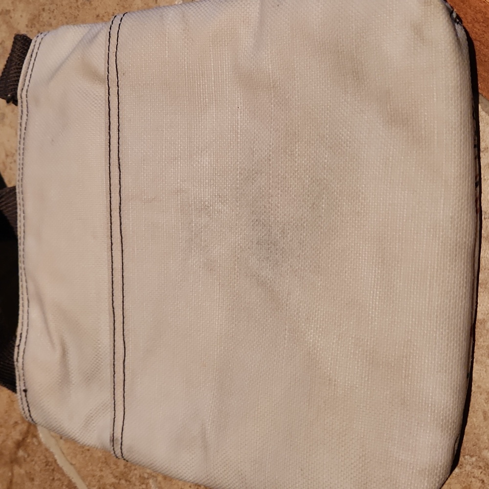 Thirty-one Floral Canvas Crossbody Bag - Picture 4 of 16